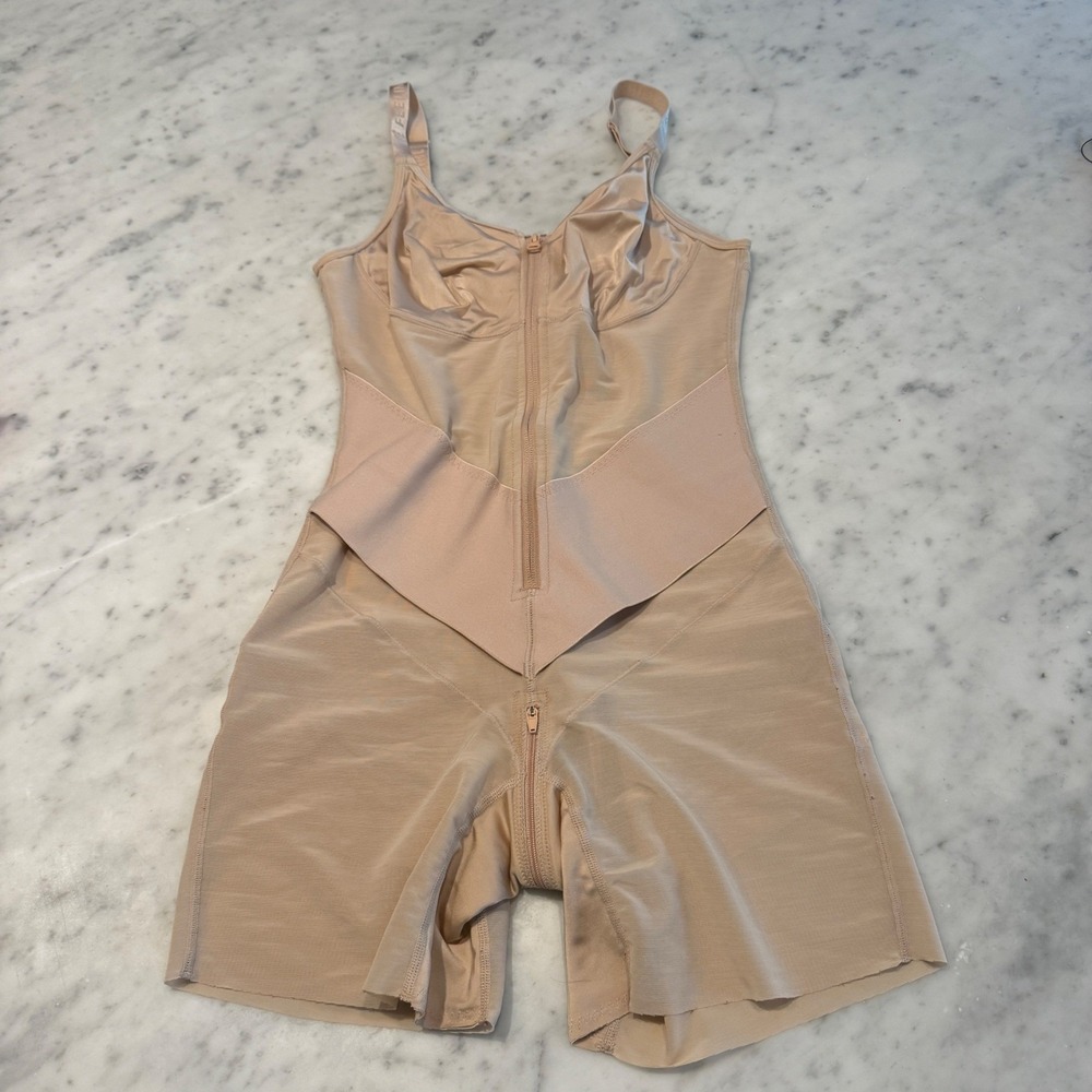 FeelinGirl Women Medium Beige Full Body Shaper Zip Front Tummy Control Faja M